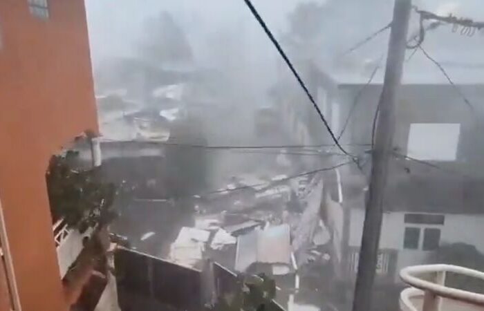 طوفان شدید در جنوب غرب فرانسه؛ برق ۷۵۰۰ خانه قطع شد