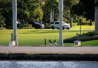 عکس | سگ‌های محافظ متفاوت دونالد ترامپ