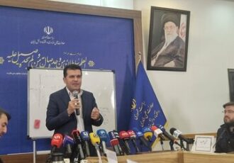 طراحی دستیار هوشمند برای پزشکیان