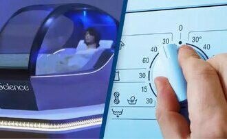 نظافت همزمان جسم و روان در حمام هوش مصنوعی