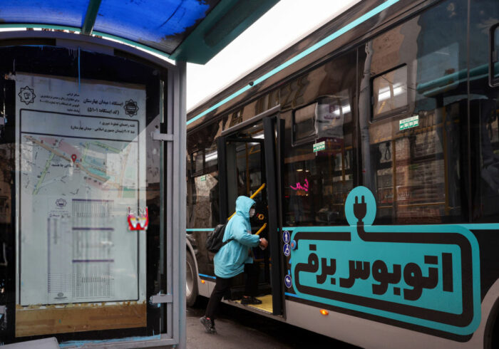 اتوبوس‌های برقی در راه تهران؛ بدقولی‌های داخلی ادامه دارد