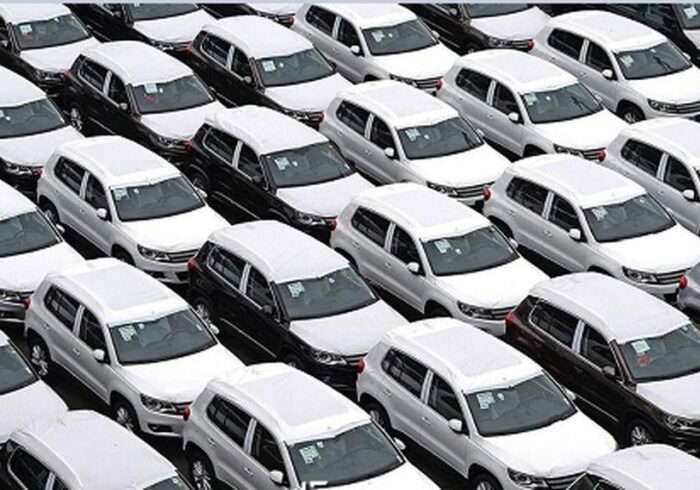 خودروهای وارداتی در مسیر جدید فروش/ ترس و لرز به جان خریداران خودروهای خارجی افتاد