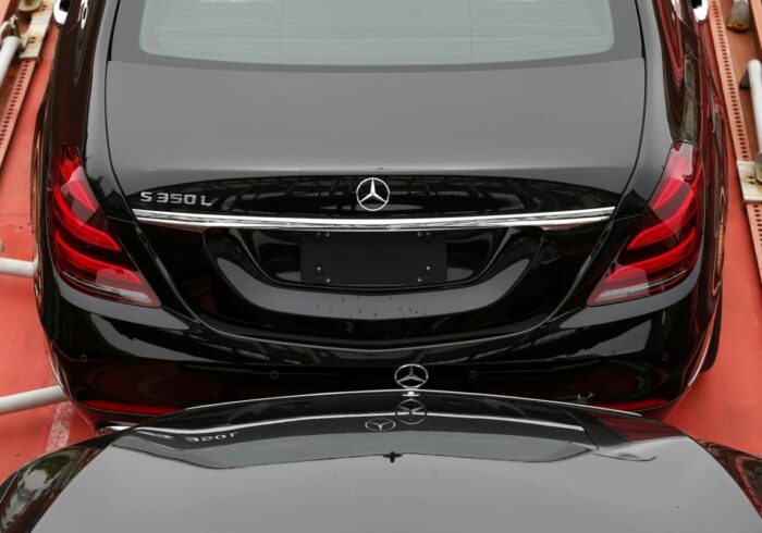 صاحبان این خودروها ترسیدند / بازار خودرو خود را آماده کاهش قیمت می کند؟