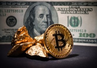 سقف‌زنی قیمت بیت‌کوین ادامه دارد؟/ رنج منفی بازار در پشت خطی