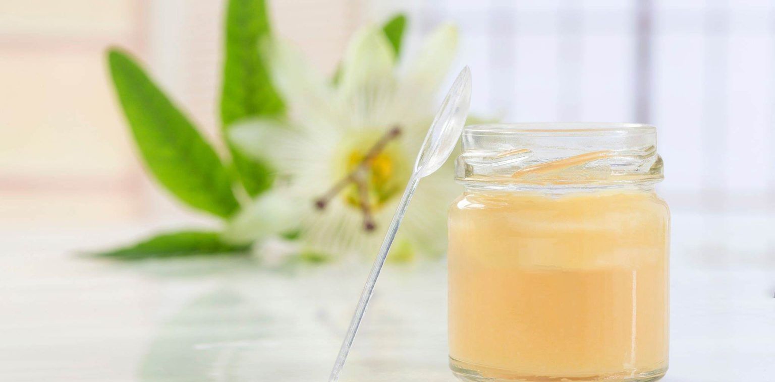 اگر قصد خرید ژل رویال دارید، این نکات طلایی را از دست ندهید!