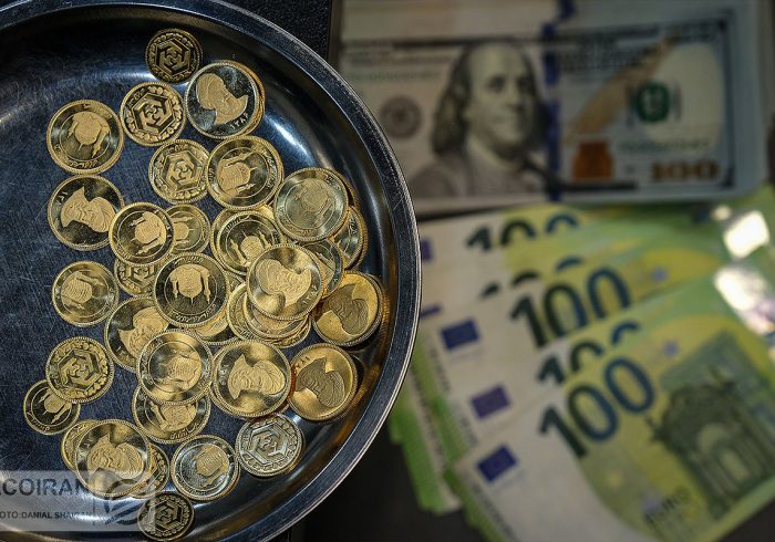 بازار طلا سرد شد؛ افت قیمت سکه امامی و طلای ۱۸عیار در اول شهریور۱۴۰۴