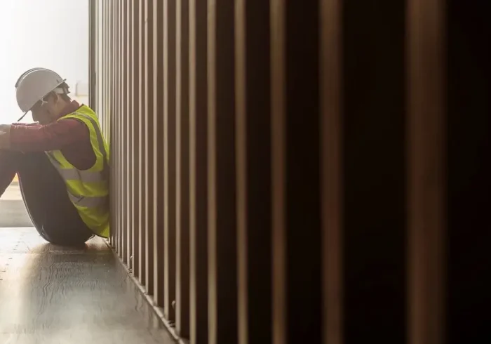 حقوق کارگران بلعیده شد ؛ بحران شدت گرفت حقوق کارگران بلعیده شد ؛ بحران شدت گرفت