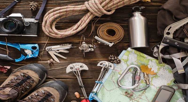 کوهنوردی یک روزه + ۵ وسیله ضروری که نباید فراموش کنید