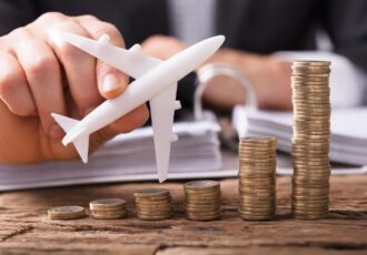 عوامل تاثیر گذار بر قیمت هواپیما