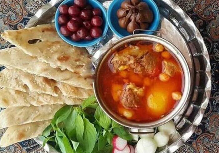 آبگوشت گوسفندی به سبک اصیل ایرانی/ طرز تهیه به روش سنتی در خانه آبگوشت گوسفندی به سبک اصیل ایرانی/ طرز تهیه به روش سنتی در خانه