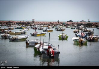 آغاز اجرای پروژههای بهسازی در 17 بندر ماهیگیری کشور آغاز اجرای پروژههای بهسازی در ۱۷ بندر ماهیگیری کشور