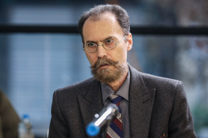 ارزش خوشنویسی در حراج جهانی بیش از نقاشی‌خط است؛ رکوردداری خط میرعماد