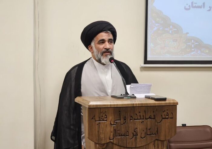 برنامه‌های هفته زن با مشارکت گسترده بانوان کردستان برگزار می‌شود