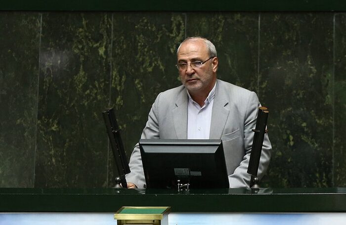 حاجی‌دلیگانی: وعده ارائه کالابرگ الکترونیکی تاپایان آبان عملی نشده است