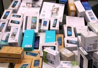 حقوق گمرکی واردات گوشی‌های لوکس در بودجه ۱۴۰۵ اعلام شد