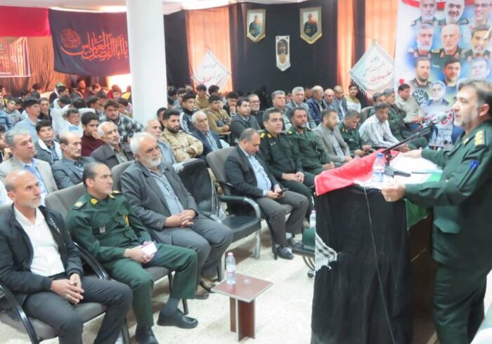 دشمن در جنگ ترکیبی، علم و امید جوانان را هدف گرفته است