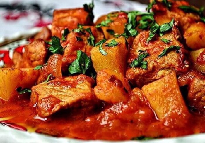 راز خوشمزگی تاسکباب سنتی / دستور پخت مرحلهبهمرحله و خانگی به روش اصیل تهرانی راز خوشمزگی تاسکباب سنتی / دستور پخت مرحلهبهمرحله و خانگی به روش اصیل تهرانی