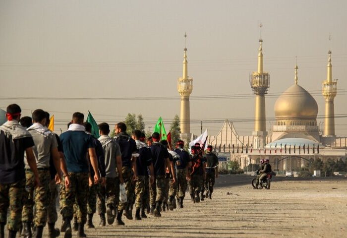 ماجرای سفر ۹۰ روزه در «حرم تا حرم»؛ این پیادهروی به زندگیها برکت داد ماجرای سفر ۹۰ روزه در «حرم تا حرم»؛ این پیادهروی به زندگیها برکت داد