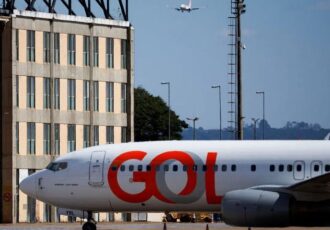 ونزوئلا مجوز فعالیت ۶ شرکت بزرگ هواپیمایی را لغو کرد