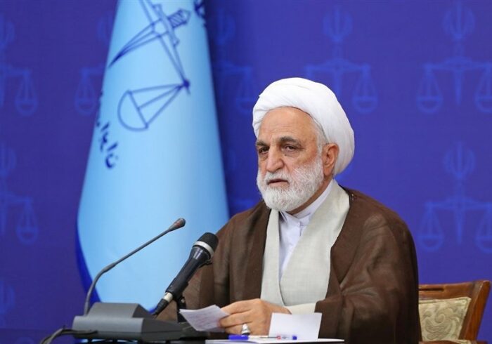 ابلاغیه فسادستیزی و «بایدهای» مبارزه‌ی همه‌جانبه با فساد صادر شد