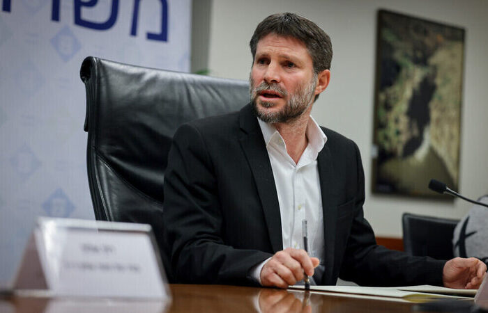 اظهارات گستاخانه اسموتریچ درباره اشغال غزه و شهرکسازی در آن اظهارات گستاخانه اسموتریچ درباره اشغال غزه و شهرکسازی در آن