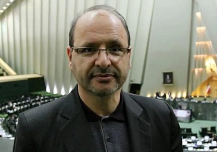 اعتراضات را به سیاست ارزی گره نزنید؛ منافع حامیان ارز ترجیحی قطع شد