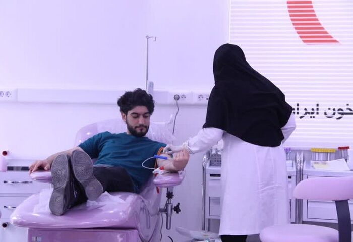 تاکید بر جذب جوانان و افزایش مشارکت بانوان در اهدای خون تاکید بر جذب جوانان و افزایش مشارکت بانوان در اهدای خون