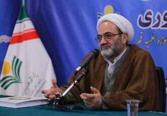 ذوعلم: حلقه‌های میانی نباید به حزب‌سازی و جناح‌گرایی تقلیل یابند