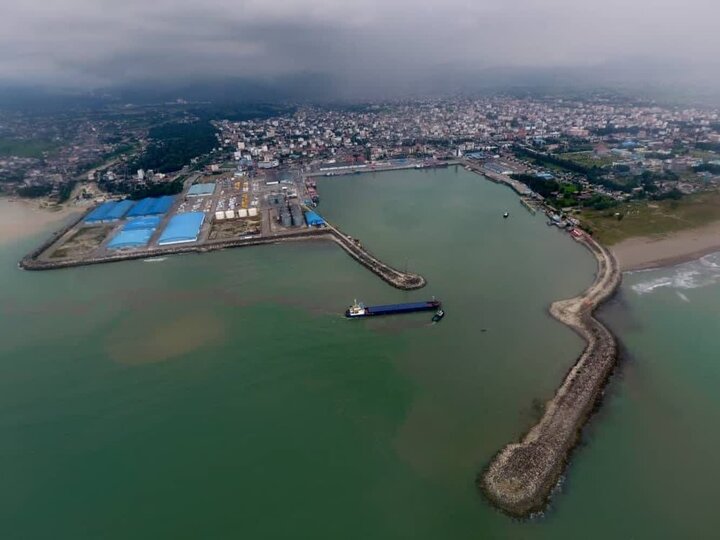 رشد تخلیه فرآورده‌های نفتی در بنادر نوشهر و فریدونکنار