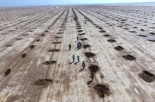 مشارکت ۲۰۰ میلیارد تومانی شرکت ملی نفت در طرح بیابان‌زدایی قم