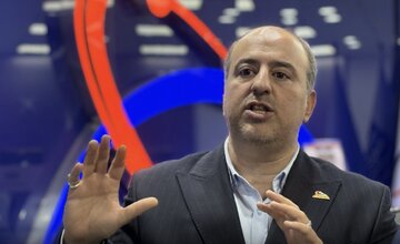 معاون وزیر ارتباطات: با ساختار فعلی فیلترینگ مخالف هستیم معاون وزیر ارتباطات: با ساختار فعلی فیلترینگ مخالف هستیم