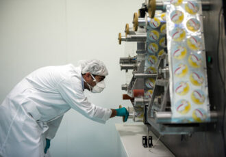 همکاری‌های استراتژیک در صنعت پلیمر کشور در مسیر توسعه و رقابت‌پذیری