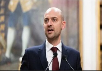 پاریس: بسته جدید تحریم‌ها علیه روسیه بی‌سابقه است