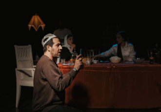 «گاهی» روایت آدم‌هایی است که می‌خواهند فهمیده شوند؛ تمرکز روی صداقت
