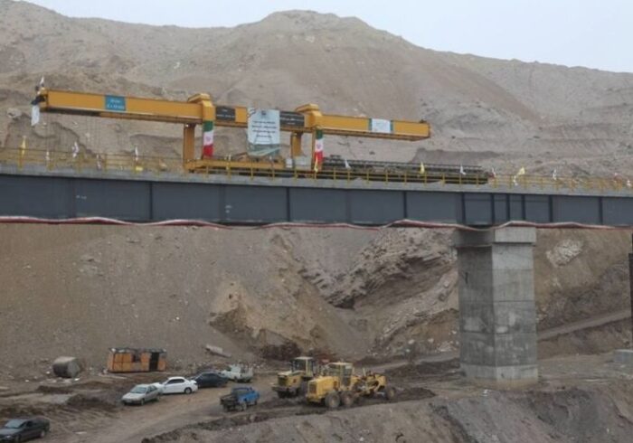 جزئیات برنامه ۴ ساله دولت برای کریدور ریلی شرق ــ غرب جزئیات برنامه ۴ ساله دولت برای کریدور ریلی شرق ــ غرب