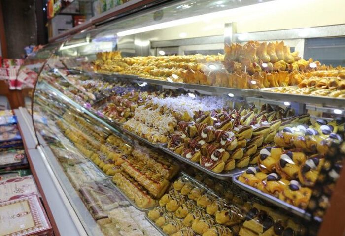 علاقه به شیرینی‌جات می‌تواند بر تصمیمات شما تاثیر گذارد